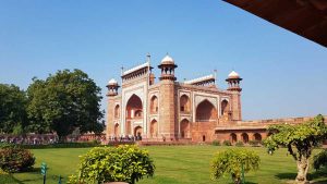 Tac Mahal Giriş Kapısı (Darwaza-i Rauza)-Taj Mahal entrance building and gardens
