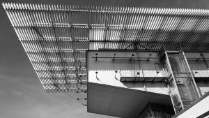 Lingotto eski Fiat fabrikası Agnelli sanat galerisi mimari detayları - Turin Lingotto old Fiat car factory Agnelli art gallery architectural details