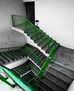 Torino eski Fiat fabrikası, mimar Mattè-Trucco'nun eseri sarmal servis merdiveni detayı - Lingotto old Fiat factory, Giacomo Mattè-Trucco, double helical staircase detail