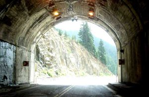 Trans Karadeniz turu fotoğrafları Zigana geçidi efsane geçitten geçtik - Trance Black Sea route photos passed the legendary tunnel zigana tunnel.
