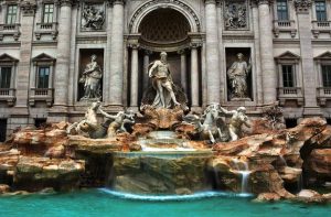 Trevi çeşmesi veya aşk çeşmesi fotoğrafları - Rome Trevi fountain photos