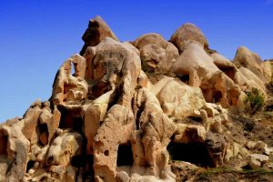 Zelve açık hava müzesi Göreme Ürgüp Kapadokya fotoğrafları - Zelve openair museum seated giant Cappadocia photos